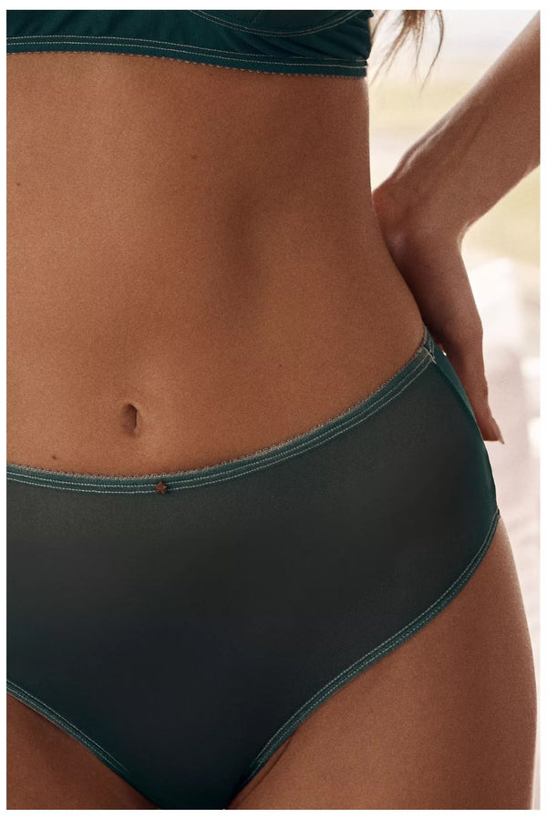 Malla High-Waisted Thong